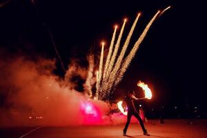 Элементы высотной пиротехники в программе — Adrenaline Show