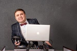 Диджей Алексей Попов на ваш праздник — Dj Aleksey Popov