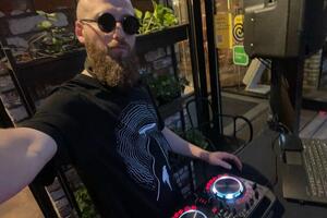 Портфолио №4 — Anatoliy Fereferov - event organizer & DJ