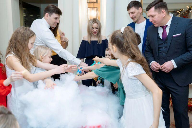 Ютуба Люба из (Артист. Москва): Конкурс с молодоженами