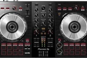 PIONEER DDJ-SB3 подходит для всех диджеев. Этот контроллер идеален для передвижения, т.к. сочетает в себе... — Шепелев Артем Михайлович