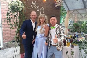 Алексей Кузьмин (Dj Pioneer) — Работаю ведущим на свадьбе — Портфолио №21