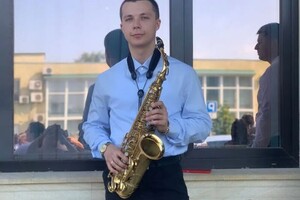 Эдуардович Гоголев Эдуард — Прайс-лист; Выступление музыканта (60 мин) - 7000 р; Фуршет, встреча гостей (30 мин) - 5000 р; Музыкальное поздравление... — Портфолио №11