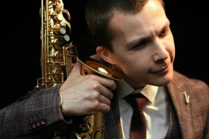 Эдуардович Гоголев Эдуард — Прайс-лист; Выступление музыканта (60 мин) - 7000 р; Фуршет, встреча гостей (30 мин) - 5000 р; Музыкальное поздравление... — Портфолио №4