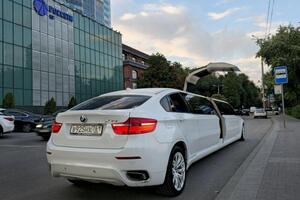 Заказ,прокат,аренда единственного в России эксклюзивного лимузина BMW X6 до 14 мест Ростов-на-Дону — Косюков Александр Николаевич