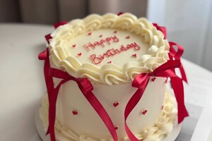 Петровна Петренко Анастасия — Торт; 1,5 кг; 3500руб с данным оформлением — Портфолио №1