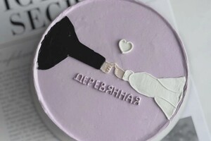 Петровна Петренко Анастасия — Бенто торт; 12 диаметр; 700гр; 2100руб с данным оформлением — Портфолио №9