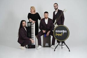 Портфолио №99 — Ульяна Рудакова сover Band