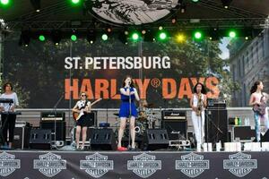 Harley Days 2014. В составе группы Smooth Kats — Анна Бокум