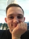 Ларионов Михаил Викторович — официант; кейтеринг (Тольятти)
