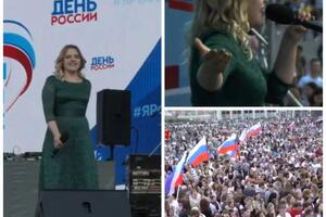 День России на главной площади города Тулы. — Ескина Полина Сергеевна