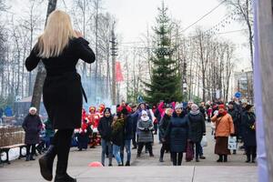 Вот так весело мы праздновали масленицу в Комсомольском парке. — Ескина Полина Сергеевна