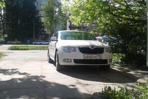 мой автомобиль Skoda Superb коробка автомат АКПП, 2013 год выпуска. Оборудован дополнительной педали тормоза. — Буравов Михаил Юрьевич