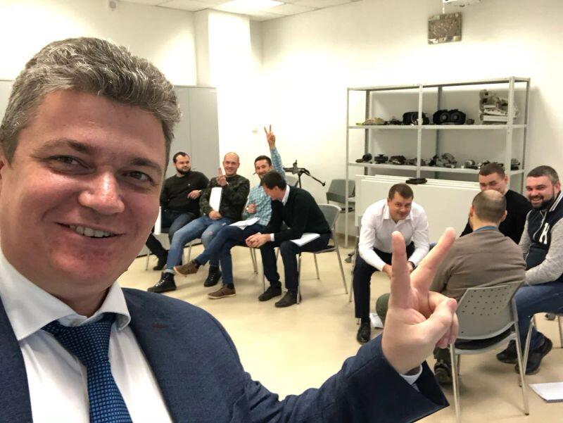 Продаж Технологии Честных (Бизнес-тренер. Москва): Тренинг по продажам - это не только работа, это еще и позитив!