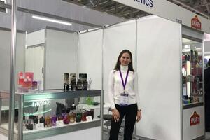 Выставка InterCharm. Работала устным переводчиком в турецкой компании GIZ Cosmetics — Позднякова Анастасия Романовна