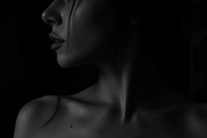 Колесникова Яна Эдуардовна — Портретная съемка с приглушенным светом — Портфолио №5
