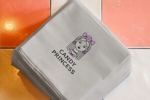 Зайцева Ксения Андреевна — Логотип для кафе-магазина сладостей — Портфолио №66