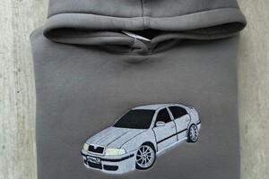 Короткая Виктория Эдуартовна — Вышивка вашего авто по фотографии — Портфолио №4