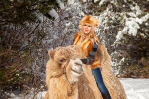 Фотосессия с верблюдом Зулей. С. Мраморное Симферопольский район Республика Крым. Инст:mramor.horse — Левченко Анна Васильевна