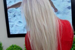 Тотал блонд с притемнением у корней, смывается в чисто белый цвет КRЕАTIV-HAIRSTYLE-КУРСК — Богданова Галатея