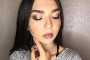 Вечерний макияж — Долматова Мария Васильевна