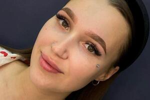 Коррекция + окрашивание бровей — Грибанова Ольга Сергеевна