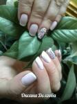 Классический маникюр, покрытие Shellac. Дизайн классический френч + стразы, бульонки — Долгова Оксана Валентиновна