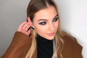 Smokey eyes — Фоллэ Алиса Игоревна