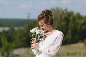Высокий пучок на неокрашенные средние волосы — Гребень Елена Владимировна