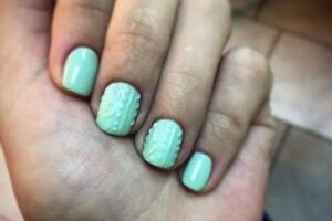 Маникюр с шеллаком + объемный дизайн двух ногтей — Купцова Влада Вадимовна