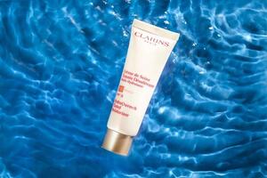 CLARINS. Рекламная сьёмка с водой — Абросимова Евгения Викторовна