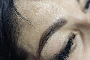 Аутлева Ирина Николаевна — Зажившие брови без коррекции — Портфолио №22