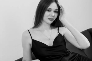 Беспамятная Виктория Александровна — индивидуальная фотосессия в студии — Портфолио №12