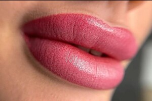 Найман Эмма Игоревна — Зд нами напыление, перманентный макияж губ, помадный прокрас — Портфолио №4