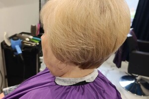 Париева Елена Олеговна — Стрижка в стиле боб. — Портфолио №4