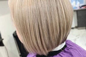 Париева Елена Олеговна — Окрашивание в технике Air Touch. Стрижка в стиле боб . — Портфолио №8