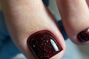 Птащенко Полина Владимировна — SMART педикюр, полная обработка стопы и пальчиков, покрытие база — Портфолио №12