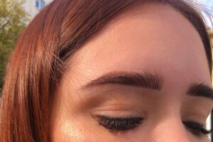 Сафронова Мария Павловна — Коррекция + окрашивание бровей в графике по запросу клиента — Портфолио №5