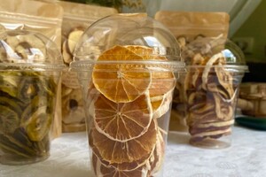 Шахшаев Артур Махачевич — Натуральные апельсиновые чипсы, очищенные от кожуры. Без добавок! — Портфолио №1