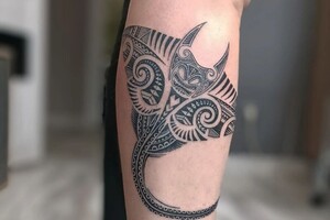 Вахновский Дмитрий Николаевич — Татуировка на ноге, стиль Полинезия. — Портфолио №95