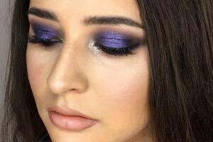 Цветной smoky eyes — Зирчак Валерия Игоревна