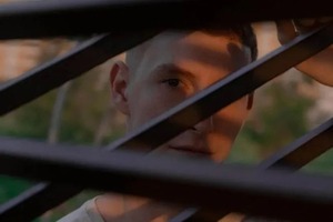 Симпатичный парень в горсаду — Мухортов Дмитрий Андреевич