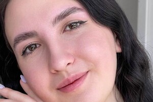 Ламинирование бровей + окрашивание + коррекция + уход — Ельмуратова Карина Денисовна