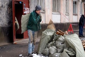 Вывоз строительного мусора нашими разнорабочими с дальнейшим вывозом нашей газелью — ПерсоналБеру
