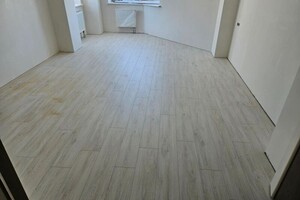Укладка ламината в комнате нестандартной формы, 20 м2 — Шипилов Кирилл Викторович