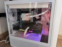 Сборка для заказчика: 13900KF Rtx 4090 Deepcool px1000 white T-create 6000 2x16 white Gigabyte z 790 AX Ну и куда же без Deepcool Lt 720 white) Сборка на начало июля 23 обошлась чуть менее 280 к. Все комплектующие новые — Дементьев Павел Александрович