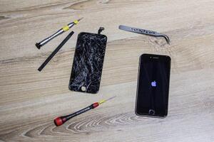 Замена дисплея iPhone — Хрявин Сергей Георгиевич