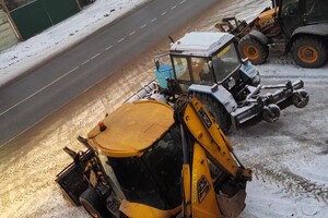 Аренда трактора JCB Земляные работы любой сложности +Гидромолот.Гидробур Выполняемые работы:*-Копка траншей под газ,... — Оганнисян Аренц Феликсович