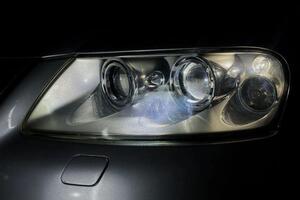 Установка bi led модулей vw Touareg 1 — Рыжиков Иван Сергеевич