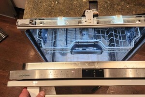 Посудомоечная машина Gaggenau производилась устранение течи ошибка е 15. — Шкунов Никита Алексеевич